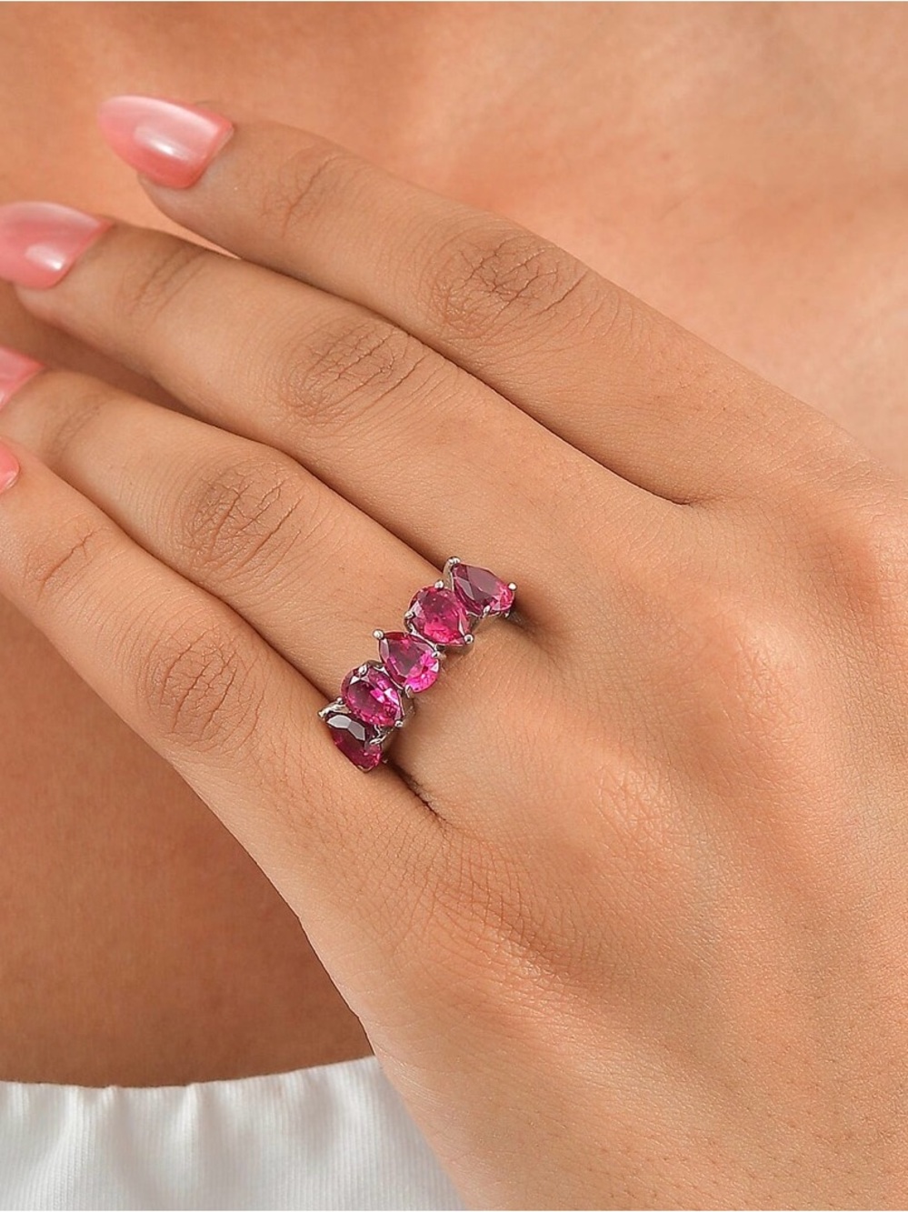 Ruby - Elegant Women's Band